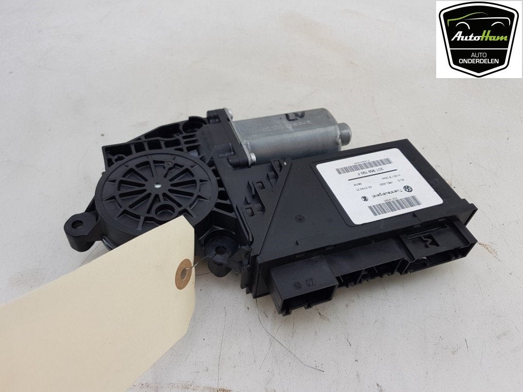 MOTEUR LEVE VITRE ELECTRIQUE Porsche Cayenne (9PA), Utilisé, Porsche