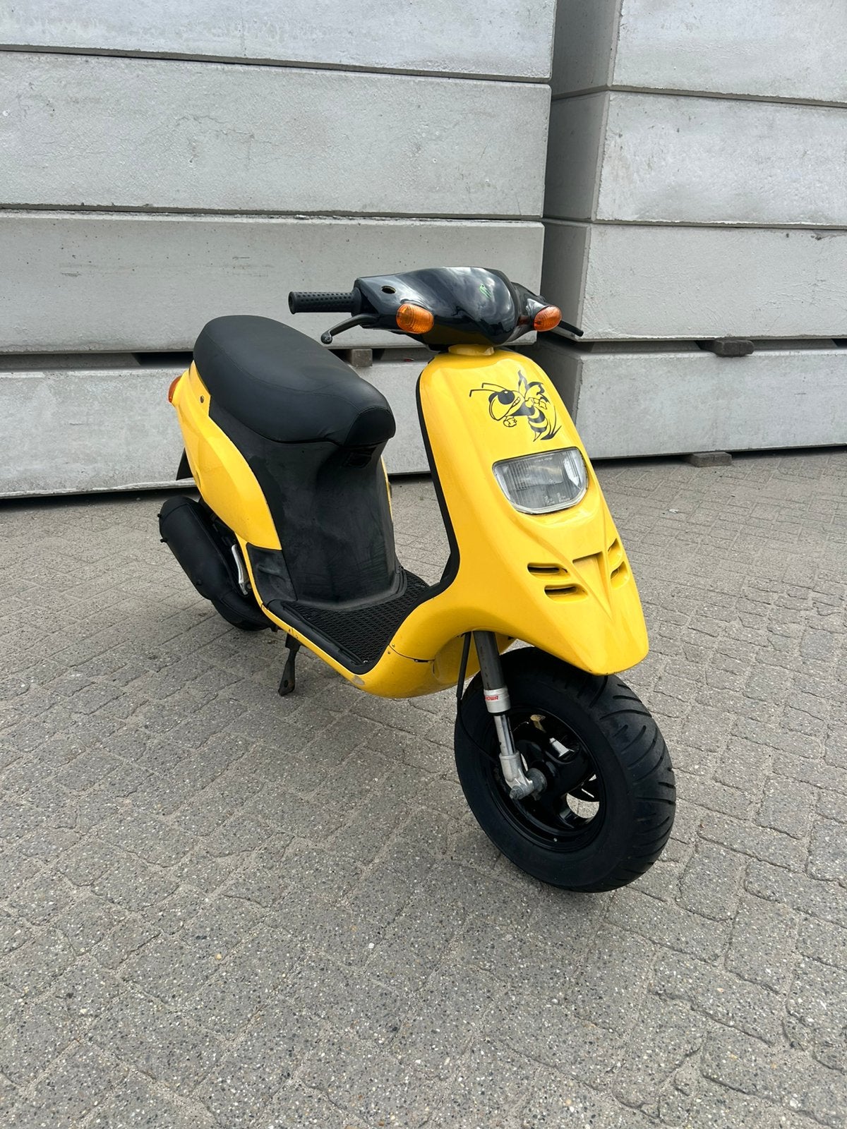 Piaggio Typhoon TPH 125 Duits, Motoren, Ophalen