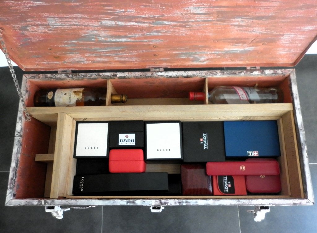 cabine coffre Starline rouge 17, Enlèvement