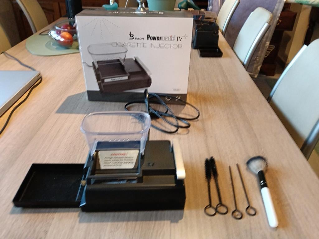 Nieuwe sigarettenmaker, Ophalen
