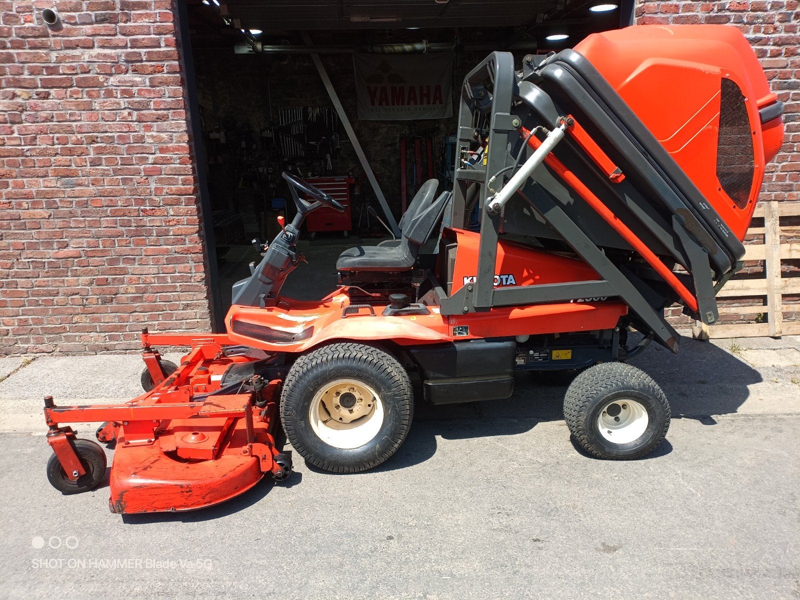 Tondeuse autoportée Kubota F 3060, Enlèvement