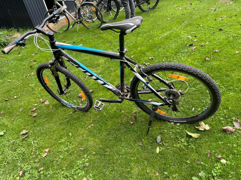 Vélo homme  Scott VTC à vendre taille L, Fietsen en Brommers, Ophalen, Zo goed als nieuw