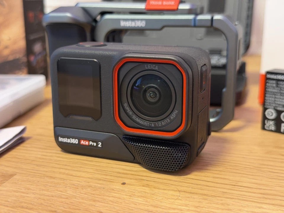 Insta360 Ace Pro 2, Audio, Tv en Foto, Fotografie | Professionele apparatuur, Ophalen of Verzenden, Zo goed als nieuw