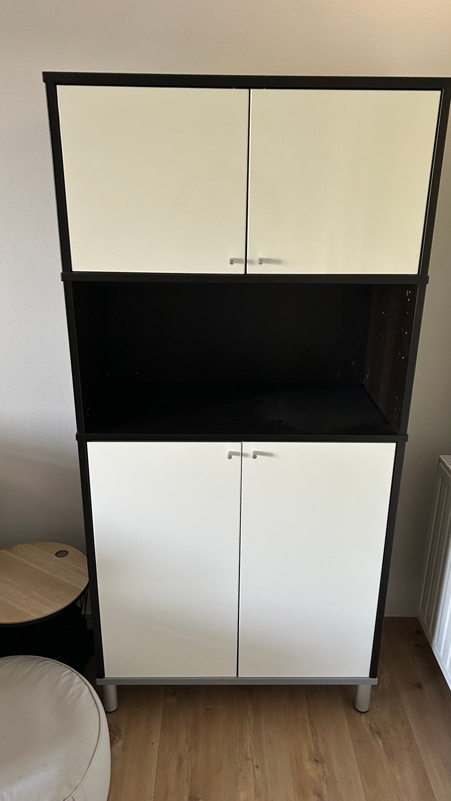 Meuble blanc et noir en parfait état, Maison & Meubles, Enlèvement, Comme neuf