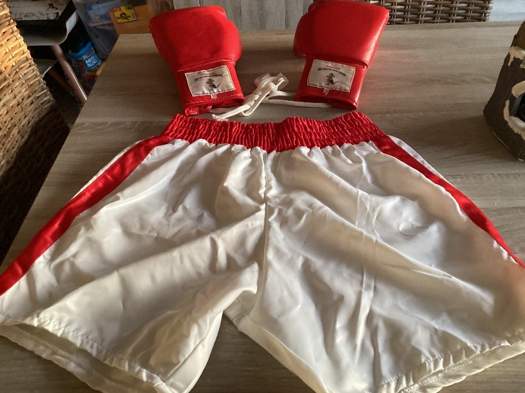 Replica rocky balboa shorts , gloves merk jefferson sports, Enlèvement