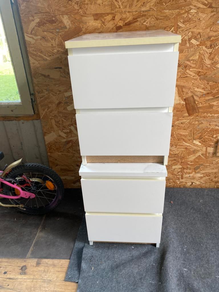 Twee witte nachtkastjes Ikea - GRATIS, Ophalen, Gebruikt