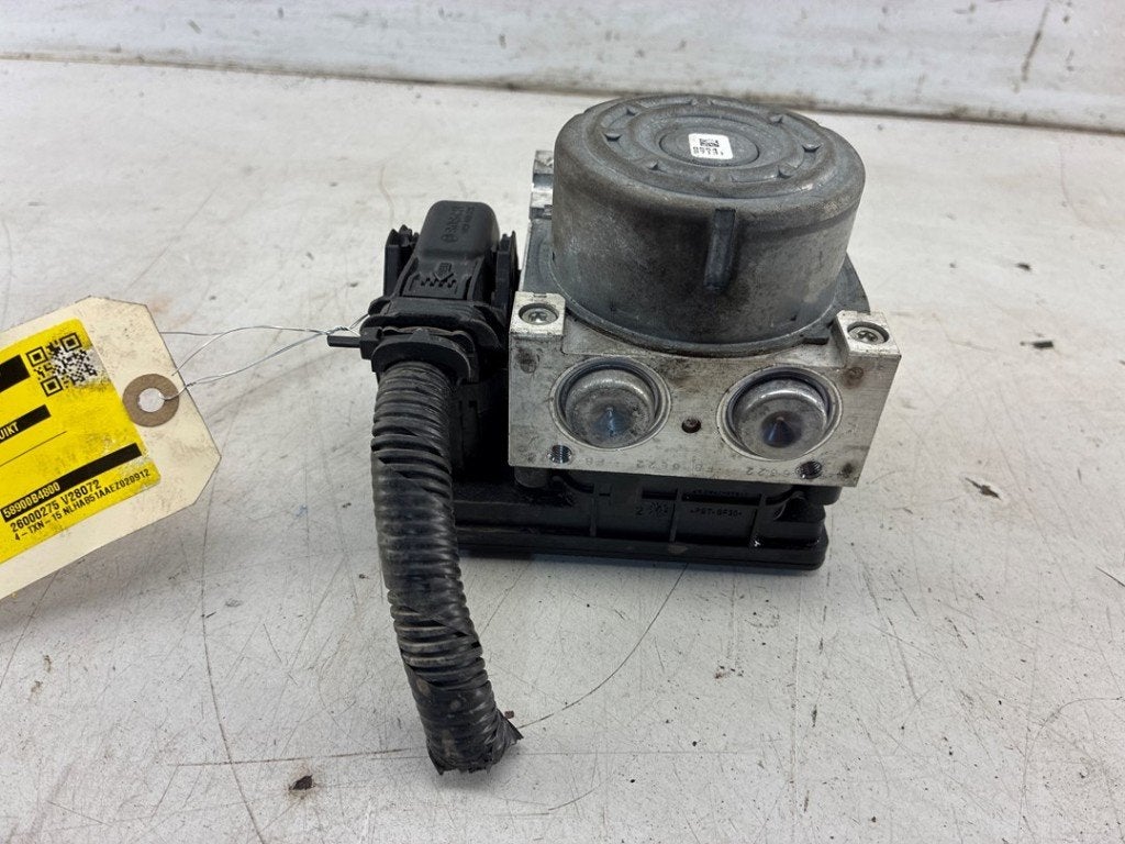 ABS POMP Hyundai i10 (B5) (|58900B4800|58910B4B10|), Hyundai Motor Deutschland GmbH, Gebruikt, Kaiserleipromenade 5
63067  Offenbach am Main, DE