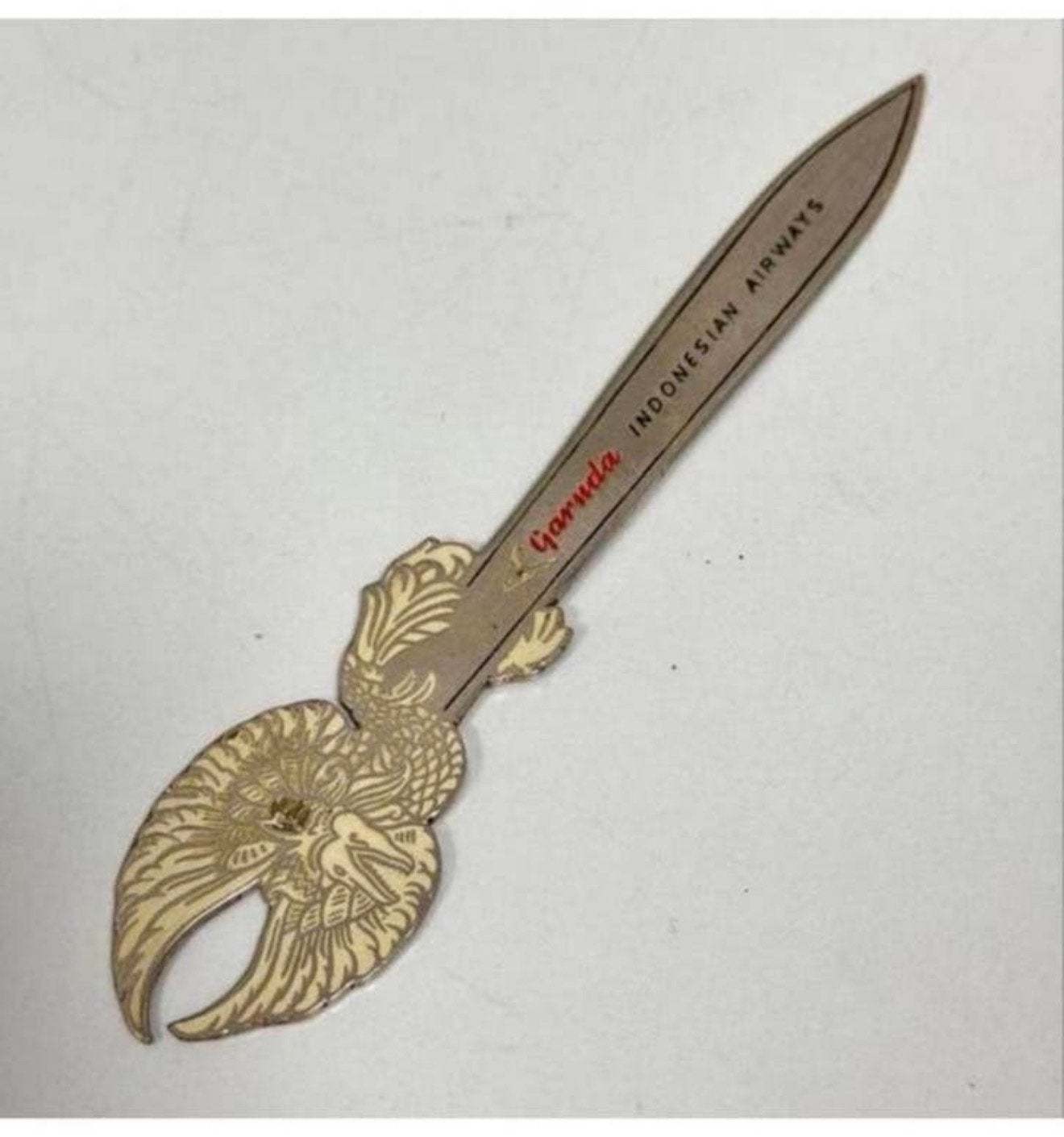 Zeldzame briefopener Garuda INDONESIAN AIRWAYS brief-opener, Antiek en Kunst, Antiek | Kantoor en Zakelijk, Ophalen of Verzenden