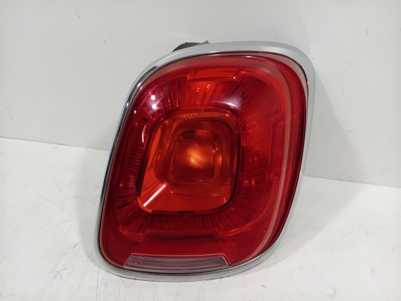 Achterlicht carrosserie rechts Fiat 500X, Autos : Pièces & Accessoires, Onderdelen@venauto.nl, Van der Ven Autorecycling B.V.