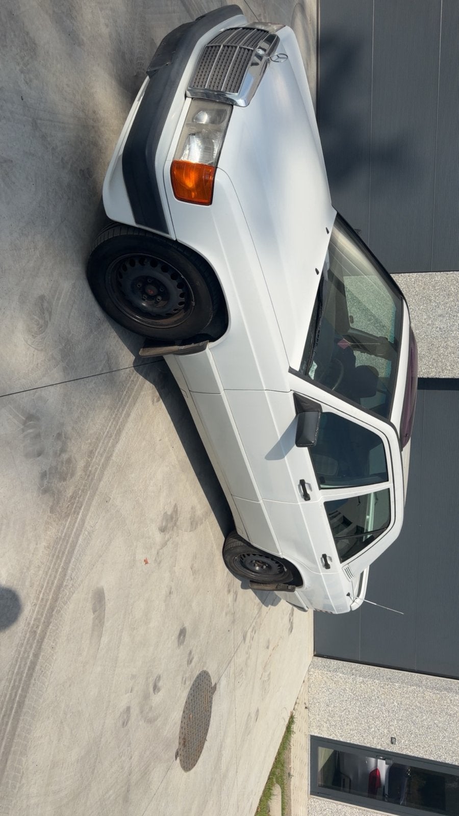 Mercedes 190 e, foto 2