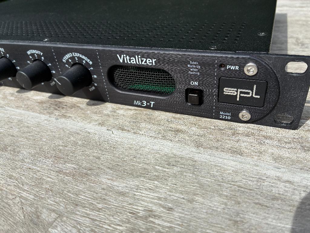 SPL Vitalizer MKIII (ancienne démo), Musique & Instruments, Effets, Enlèvement ou Envoi, Neuf, Compresseur