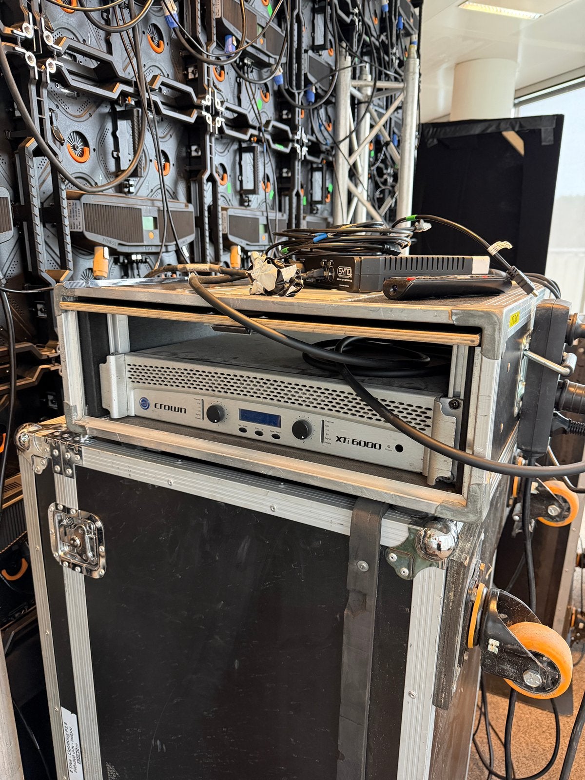 Crown Itech 4000, Audio, Tv en Foto, Versterkers en Ontvangers, Ophalen, Zo goed als nieuw