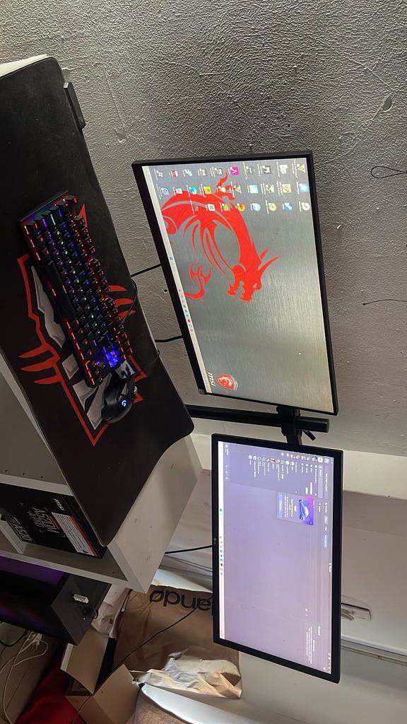 Gaming setup, Ophalen, Zo goed als nieuw