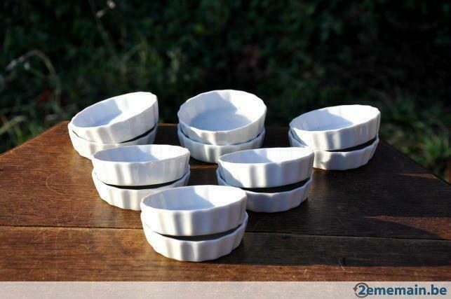 12 ramequins en faience blanche, Ophalen of Verzenden, Gebruikt, Schaal of Schalen
