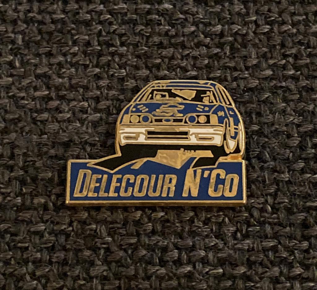 PIN - FRANCOIS DELECOUR - RENAULT CLIO - RALLYE - RALLY, Envoi, Utilisé, Sport, Insigne ou Pin's