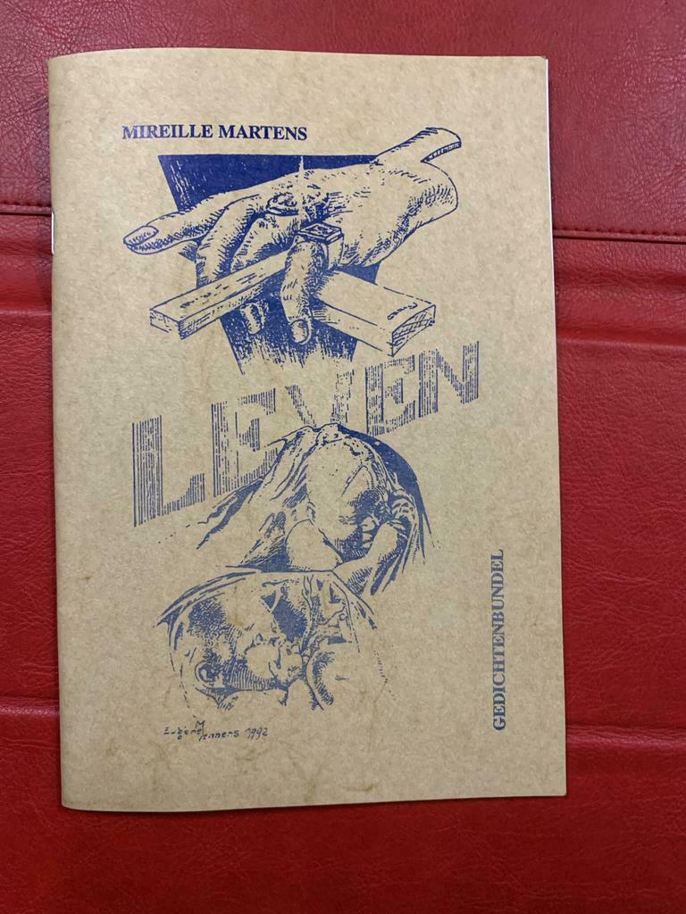 Leven/Mireille Martens /gedichtenbundel, Boeken, Ophalen of Verzenden, Zo goed als nieuw