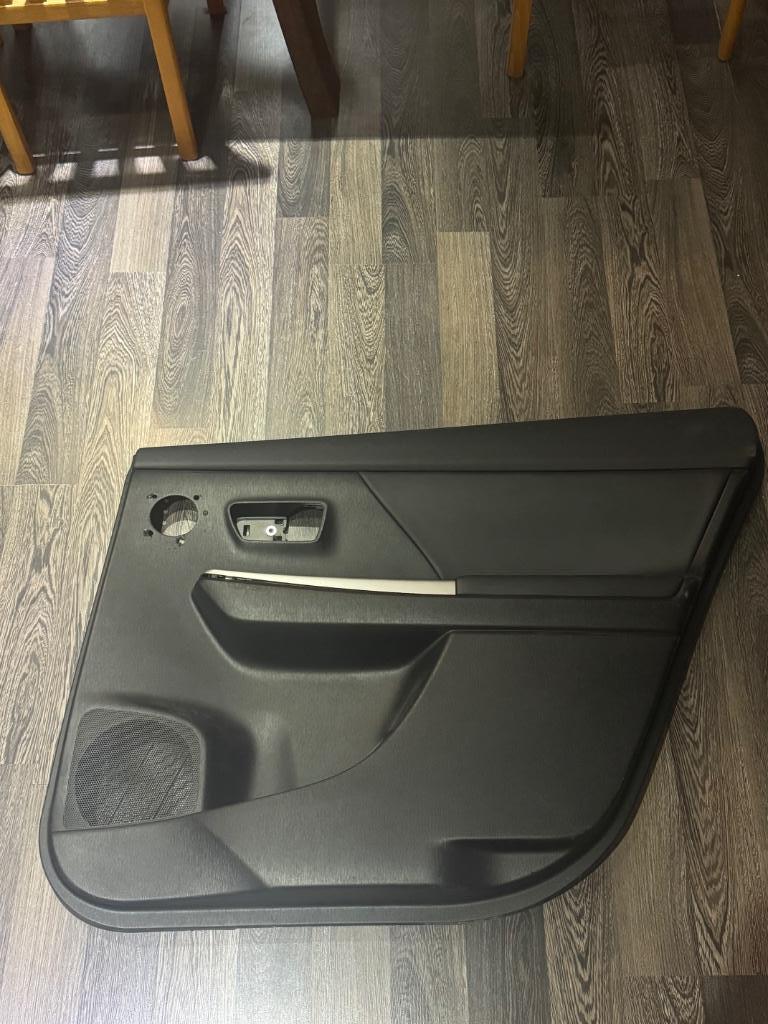 Panneau de porte arrière droit Toyota Prius + plus, Autos : Pièces & Accessoires, Arrière, Enlèvement ou Envoi, Toyota, Utilisé
