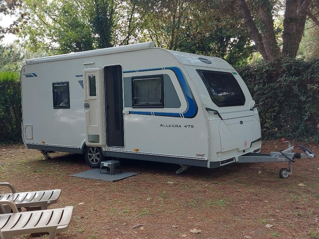 Caravan Caravelair allegra475, Omvormbare zithoek, Rondzit, Particulier, 6 tot 7 meter