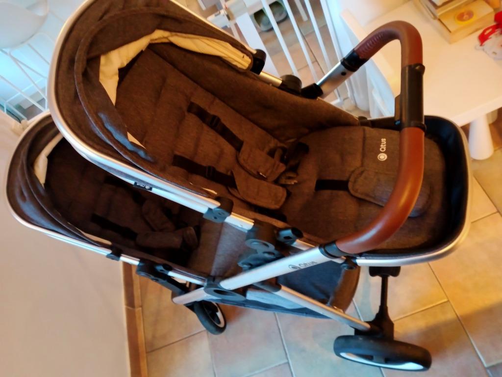 Tweeling buggy Qtus, Kinderen en Baby's, Tweelingen en Meerlingen, Ophalen, Zo goed als nieuw, Kinderwagen of Buggy