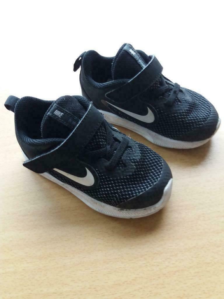 mooie zwarte nike loopschoenen - maat 23,5, Garçon ou Fille, Enlèvement, Nike, Bottines