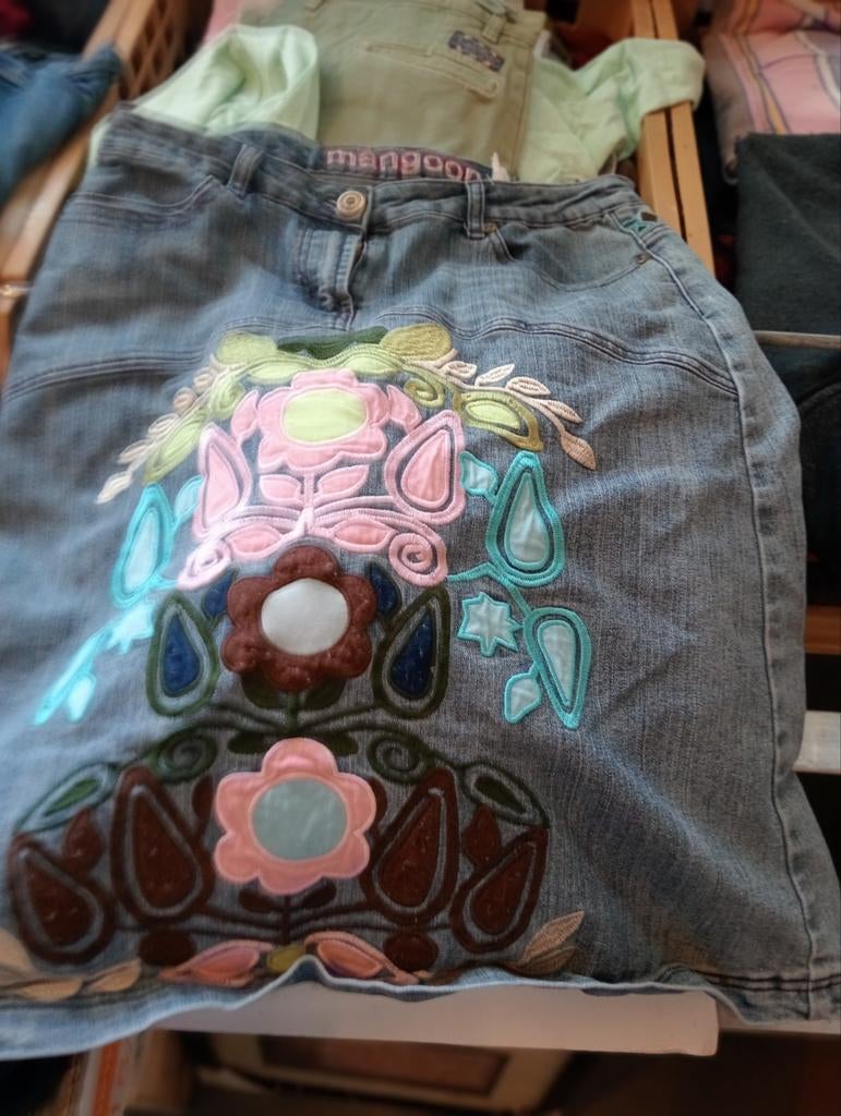 Jeans rok met tekening, Blauw, Maat 42/44 (L), Ophalen of Verzenden, Knielengte