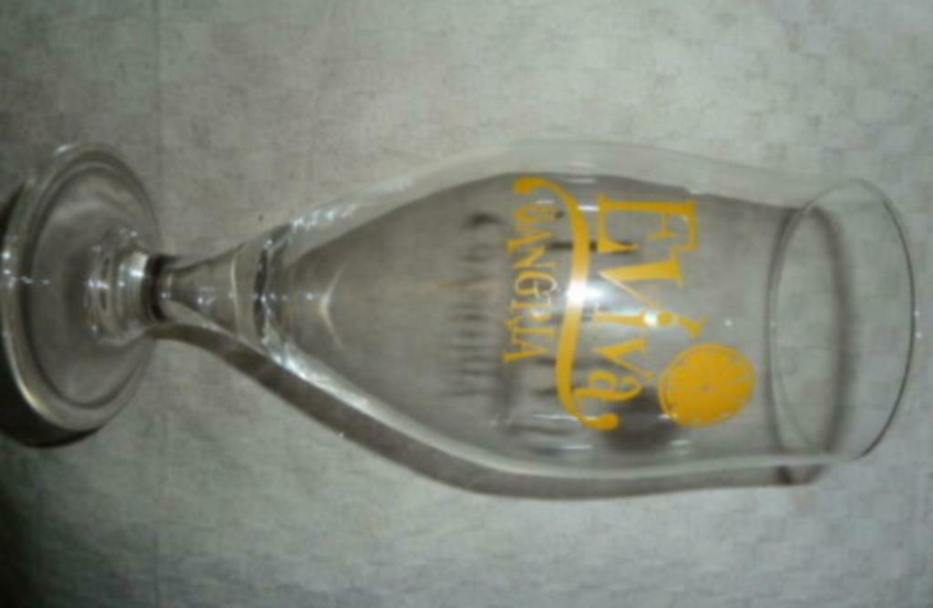 #G glas EVIVA SANGRIA, Verzamelen, Glas en Drinkglazen, Nieuw, Overige typen, Ophalen of Verzenden