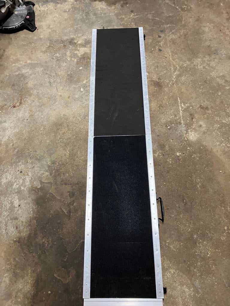 Alu oprijplaat 182 cm, Fietsen en Brommers, Fietsaccessoires | Aanhangwagens en Karren, Ophalen