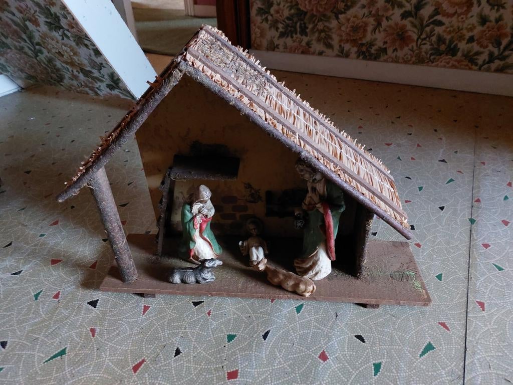 Kerststal met beelden, Ophalen