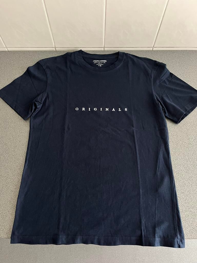 Donkerblauw t-shirt ‘originals’ Jack & Jones - maat S, Vêtements | Hommes, T-shirts, Enlèvement ou Envoi, Jack&Jones, Comme neuf