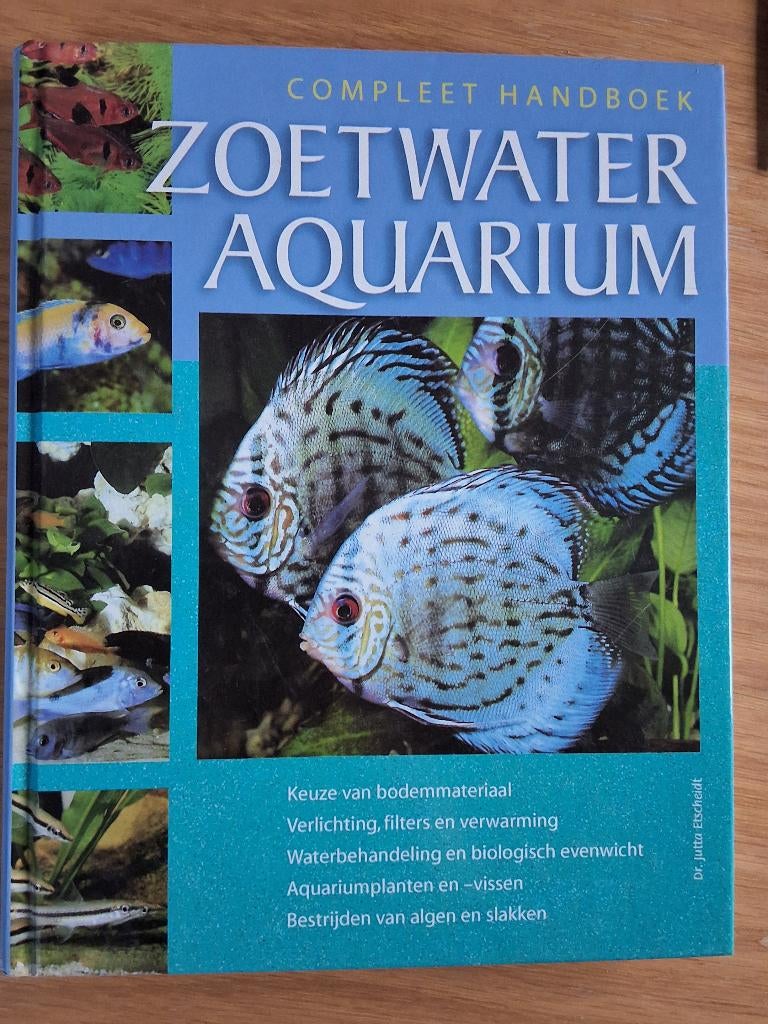 Compleet handboek Zoetwateraquarium, Boeken, Dieren en Huisdieren, Ophalen, Gelezen, Vissen
