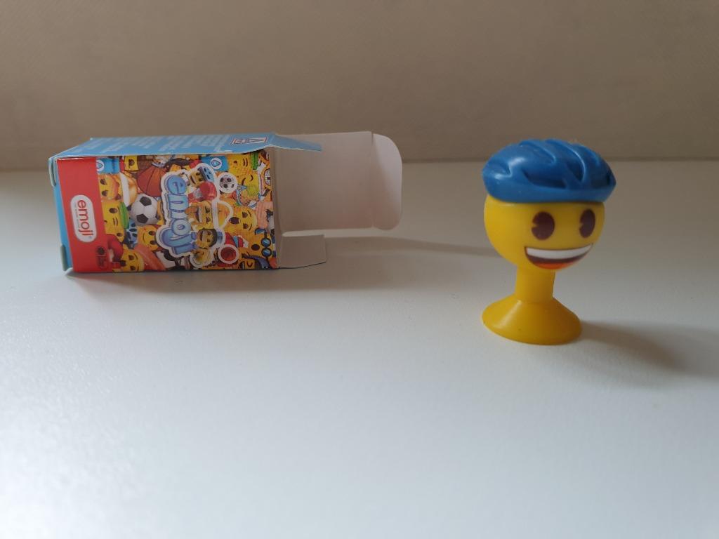 emoji + fiets helm Aldi 2023 BILLY BIKE, Aldi, Enlèvement ou Envoi