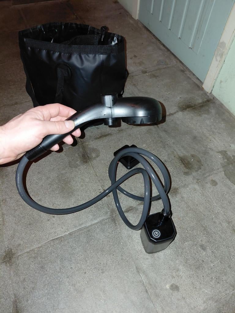 Mobiele douche + waterzak + pomp, Ophalen