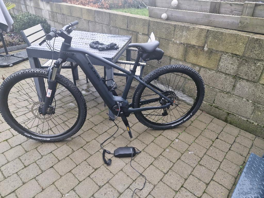 VTT NEUF DE MARQUE CUBE, Neuf, 51 à 55 cm, 50 km par batterie ou plus, Enlèvement