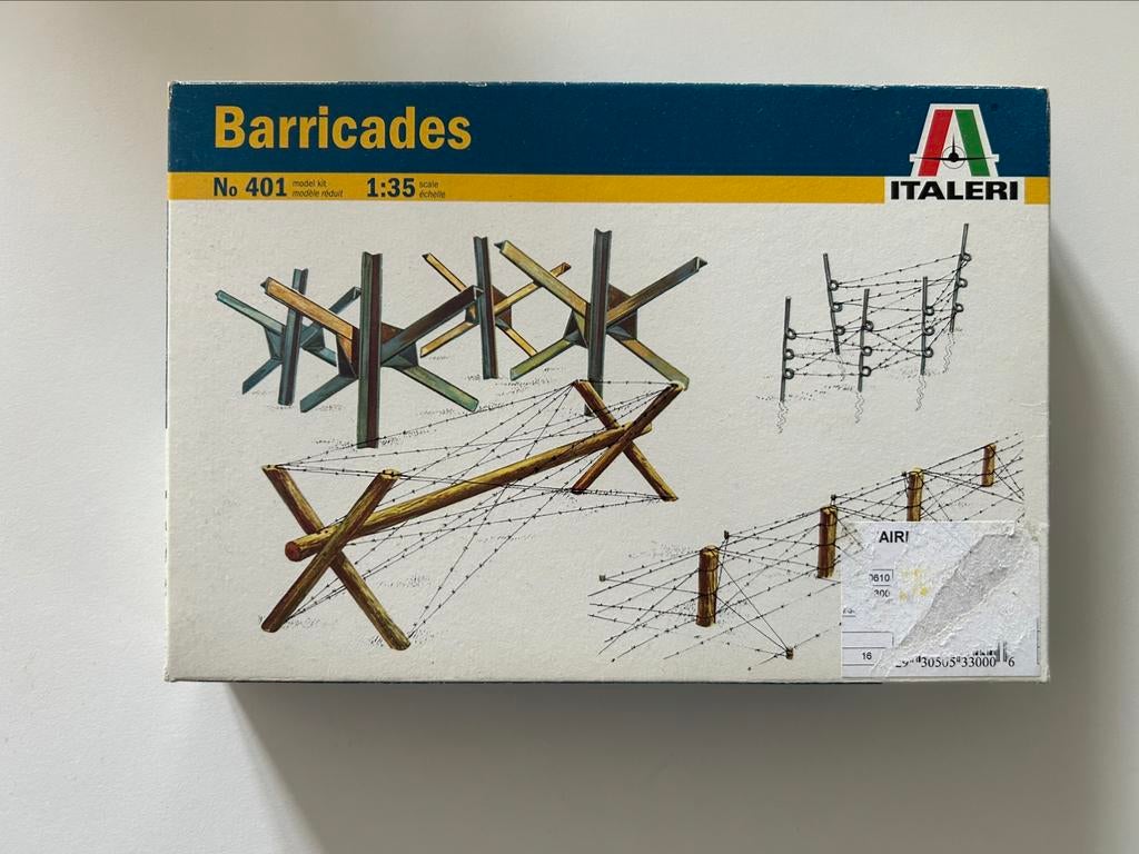Italeri Barricades (1/35), Enlèvement, Comme neuf