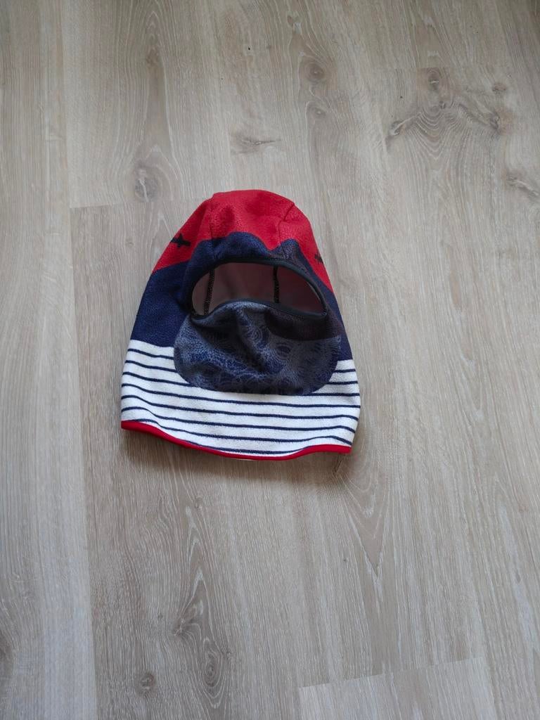 Rode piraten muts voor onder de helm van je kind/baby, Ophalen, Jongen of Meisje, Barts, Zo goed als nieuw