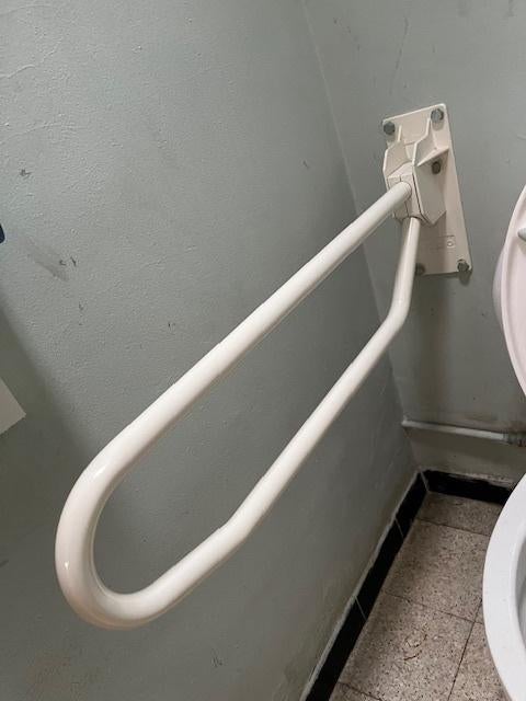 Te koop : WC steun / beugels, Ophalen, Gebruikt, Toilet