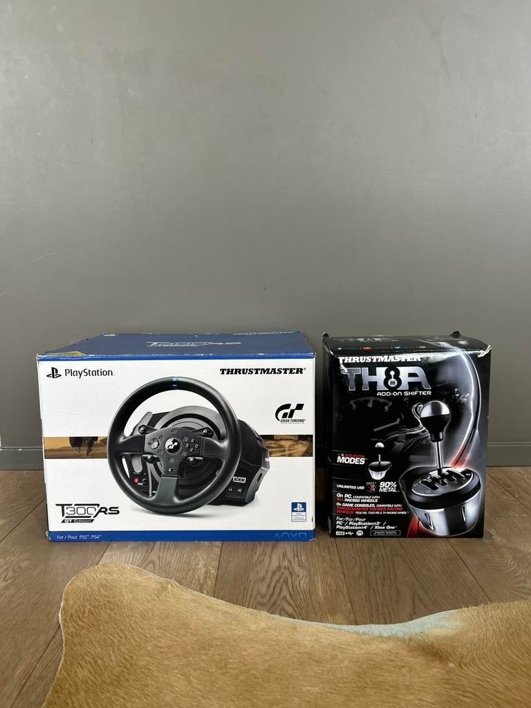 Trustmaster t300 rs gt + th8a shifter, Games en Spelcomputers, 1 speler, Ophalen, Zo goed als nieuw, Racen en Vliegen