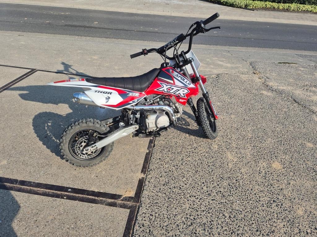 Motocross Apollo XTR 125cc halfautomatisch!, Fietsen en Brommers, Brommers | Crossbrommers, Zo goed als nieuw, Ophalen