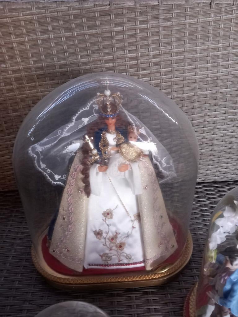 Ovalen stolp beeld met kind (40 cm H ), Ophalen