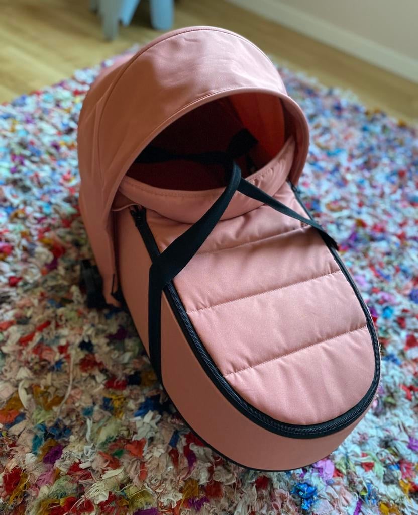 Yoyo babyzen wieg, Kinderen en Baby's, Buggy's, Ophalen, Zo goed als nieuw