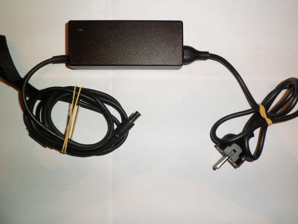 Chargeur adaptateur secteur Dell 90 watts 100-240 VAC => 19,, Enlèvement ou Envoi, Comme neuf