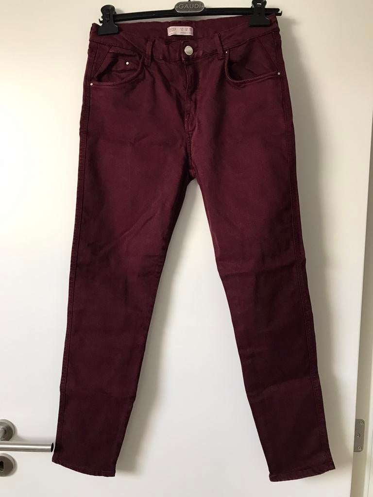 Bordeauxrode Bershka broek, maat 40, Bershka, Gedragen, Lang