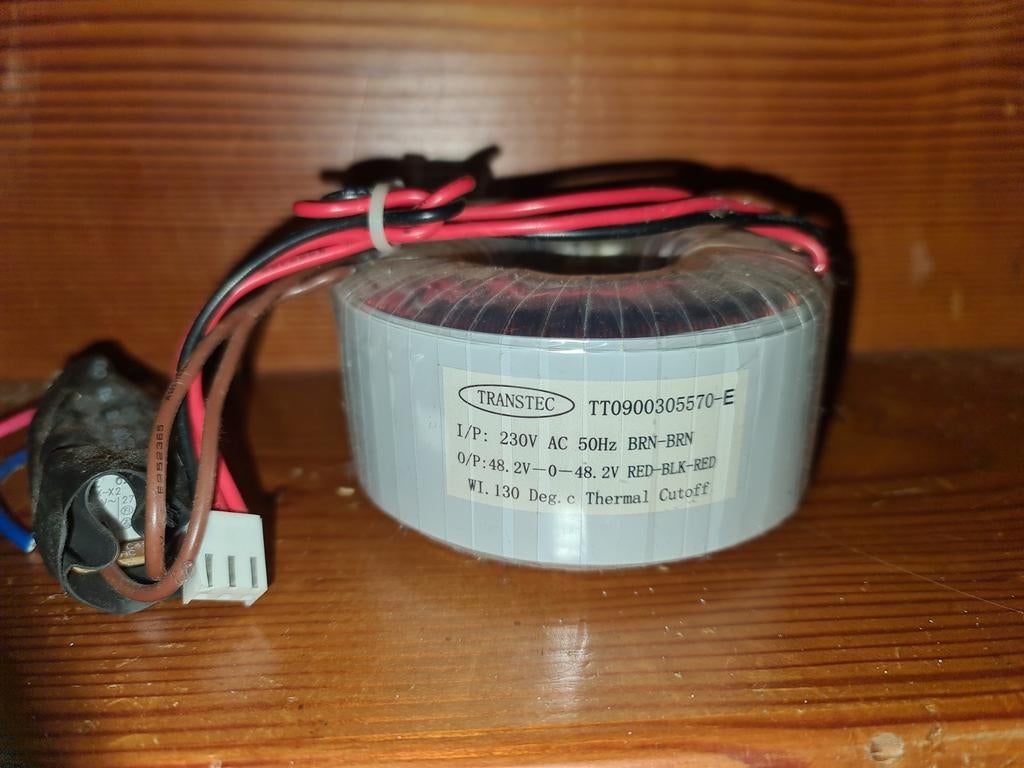 Toriodale transfo's / ringkern transfo's, Elektronische apparatuur, Ophalen, Zo goed als nieuw