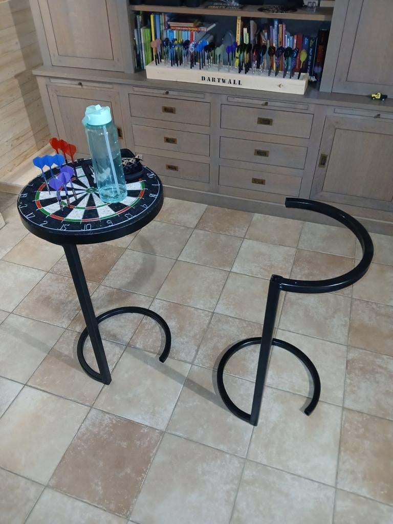 Dart tafel, Ophalen