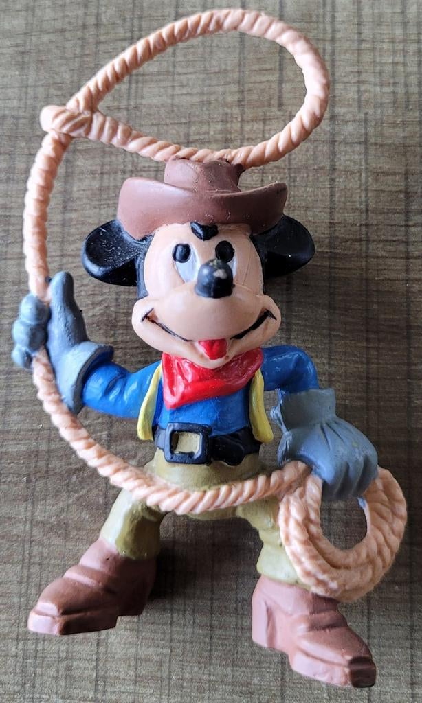 Disney figuur Mickey Mouse: cowboy (Bullyland), Verzamelen, Ophalen of Verzenden, Mickey Mouse, Gebruikt, Beeldje of Figuurtje