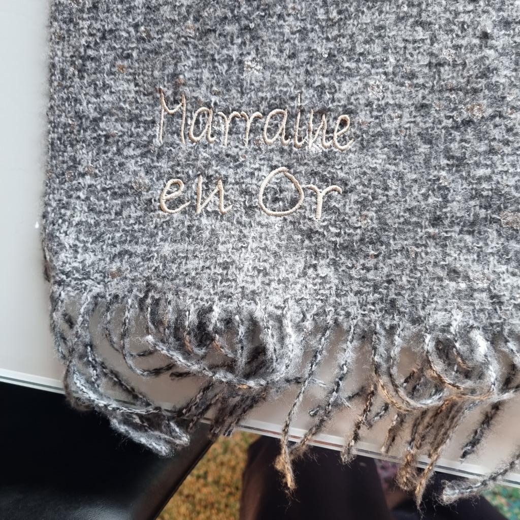 Echarpe " Marraine en or", Enlèvement ou Envoi, Neuf