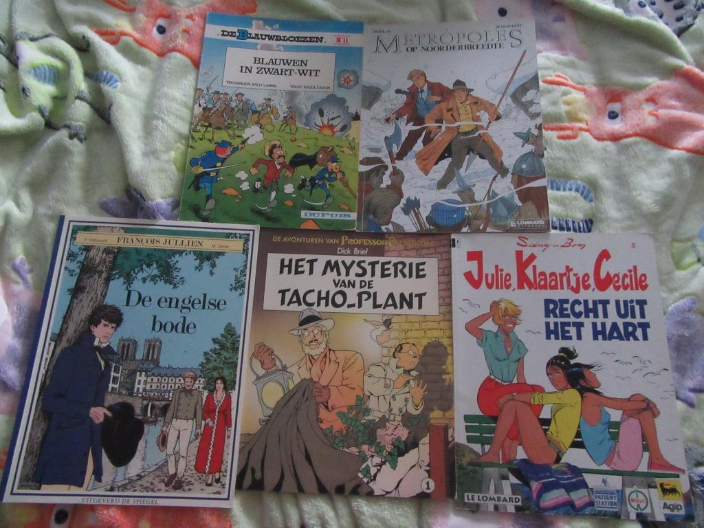 5 Verschillende stripverhalen - in goede staat - strip, Boeken, Stripverhalen, Meerdere stripboeken, Ophalen of Verzenden, Gelezen
