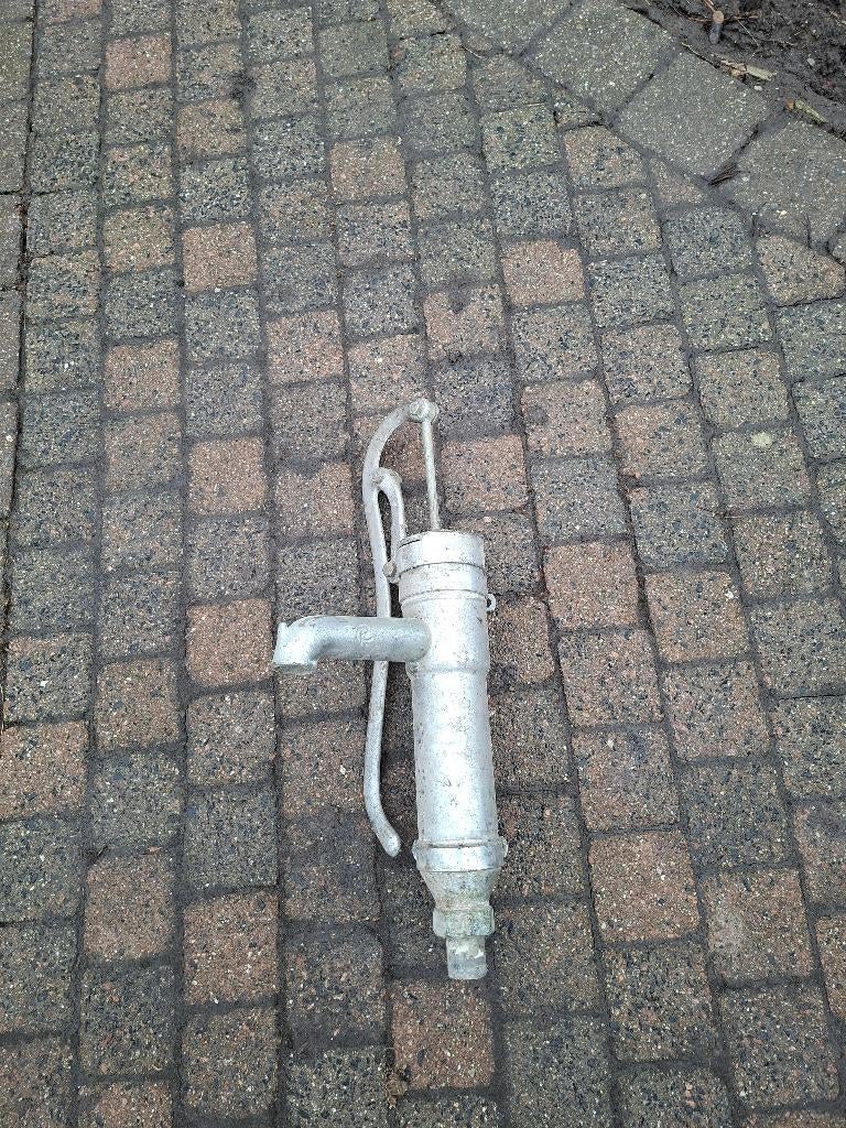 Oude waterpompen, Ophalen, Gebruikt, Handmatig, Overige typen