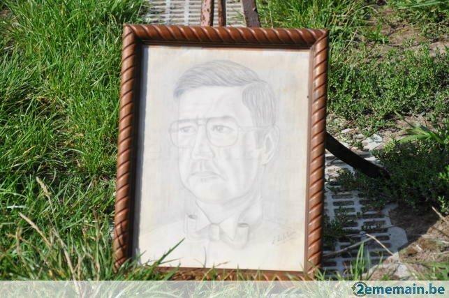 encadrement vitré en bois dessin au crayon