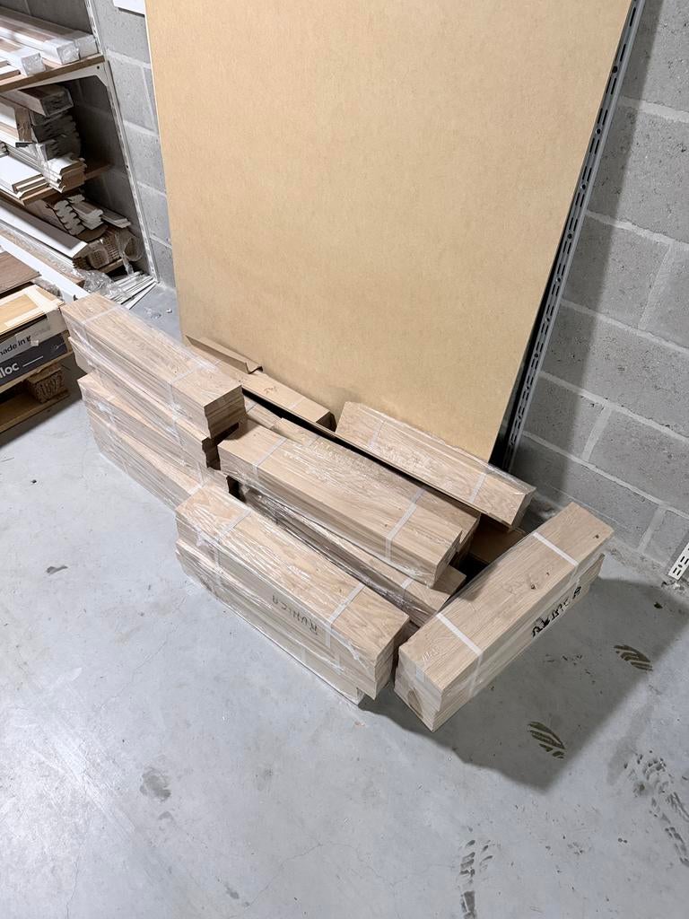 Parquet Massif baton rompu a vendre lot 15 m2, Bricolage & Construction, Bois & Planches, Enlèvement ou Envoi, Comme neuf